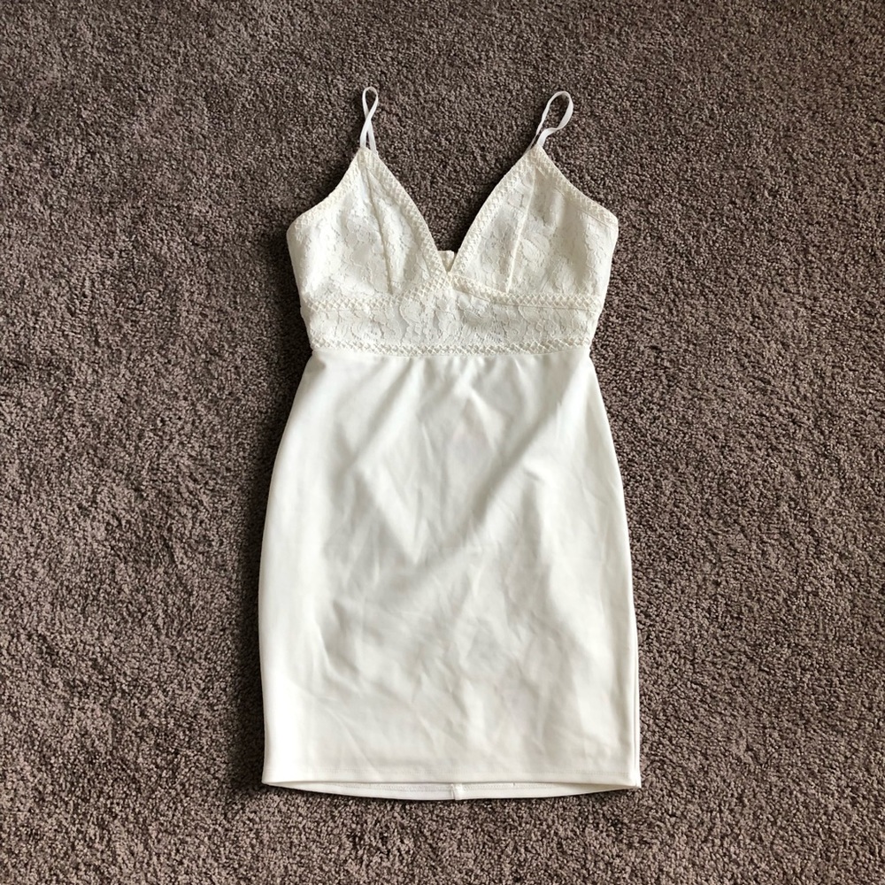 Dainty Hooligan White Lace Sheath Dress